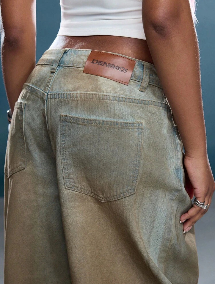 Verbiage Washed Jeans